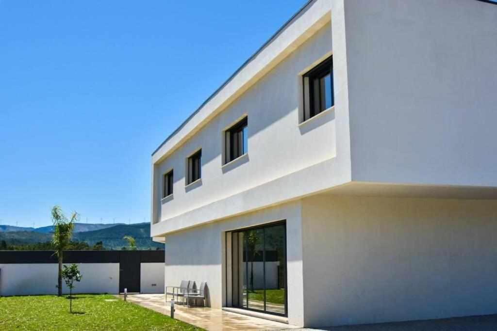 Casa Dos Mirtilos Duke T8 Celorico De Basto Buitenkant foto